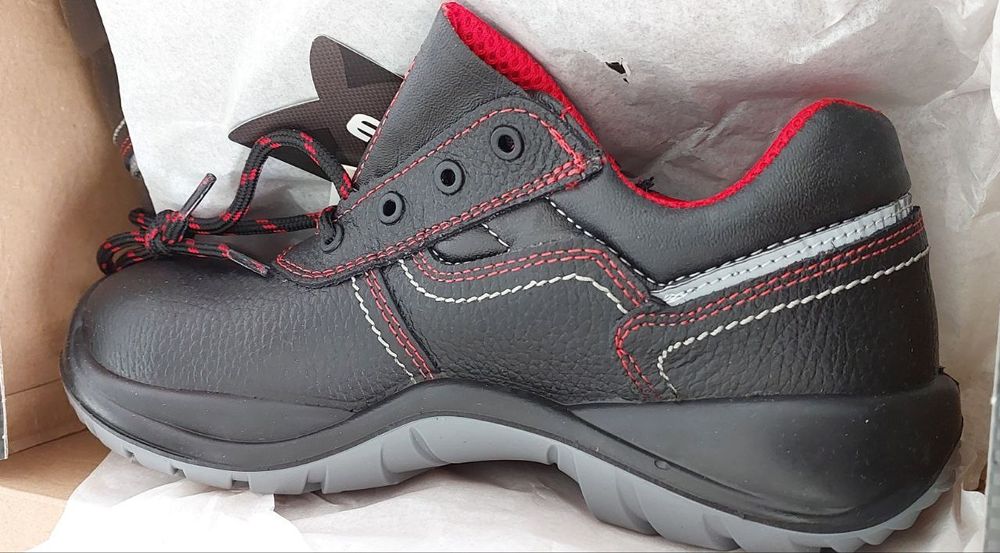 Работни обувки 38 номер