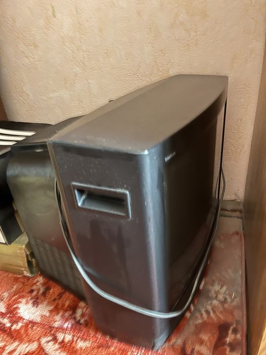 Телевизор на запчасти