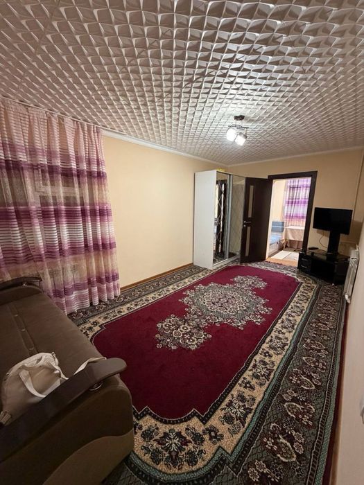 1х переделанная в 2х с мебелью и техникой на Танковом