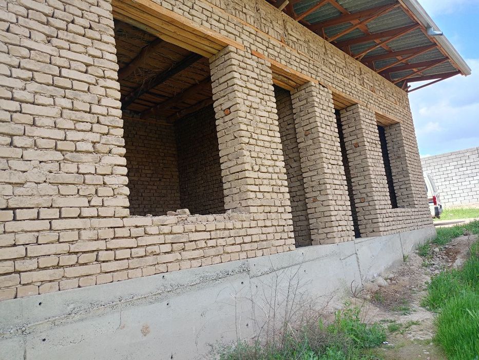 Участок сотилади