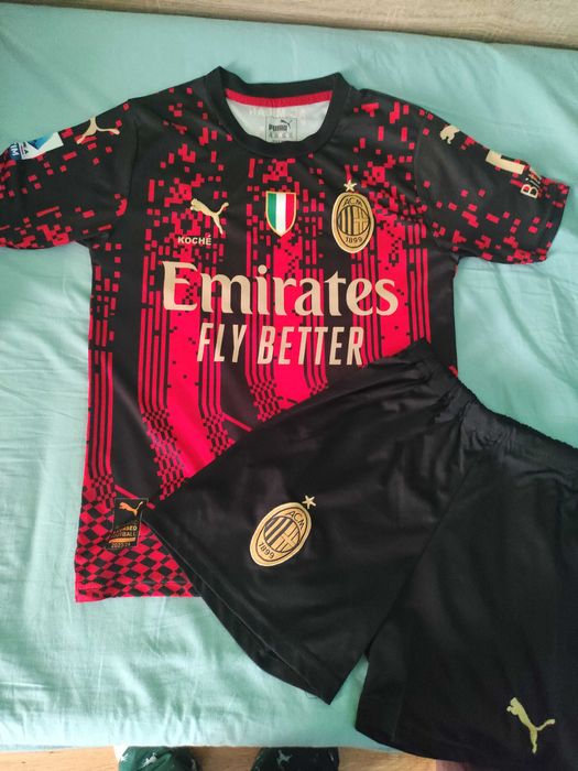 Футболни екипи на любими футболисти