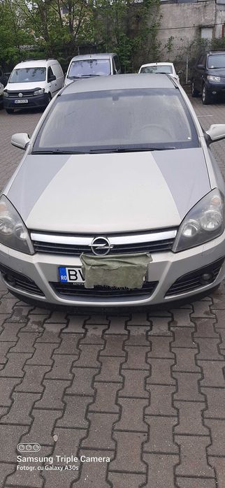 Opel astra h  hashbak  se da fara numere