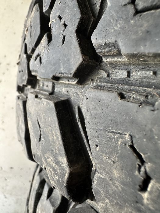 Гуми за джип KUMHO ROAD VENTURE MT51 245/75 R16 118/115Q