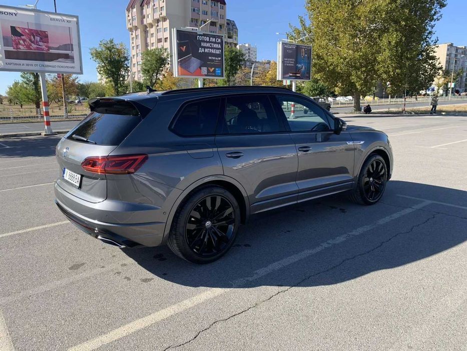 VW Touareg R-LINE 2019