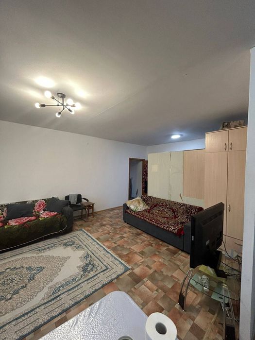 Продам 2 комнатную квартиру