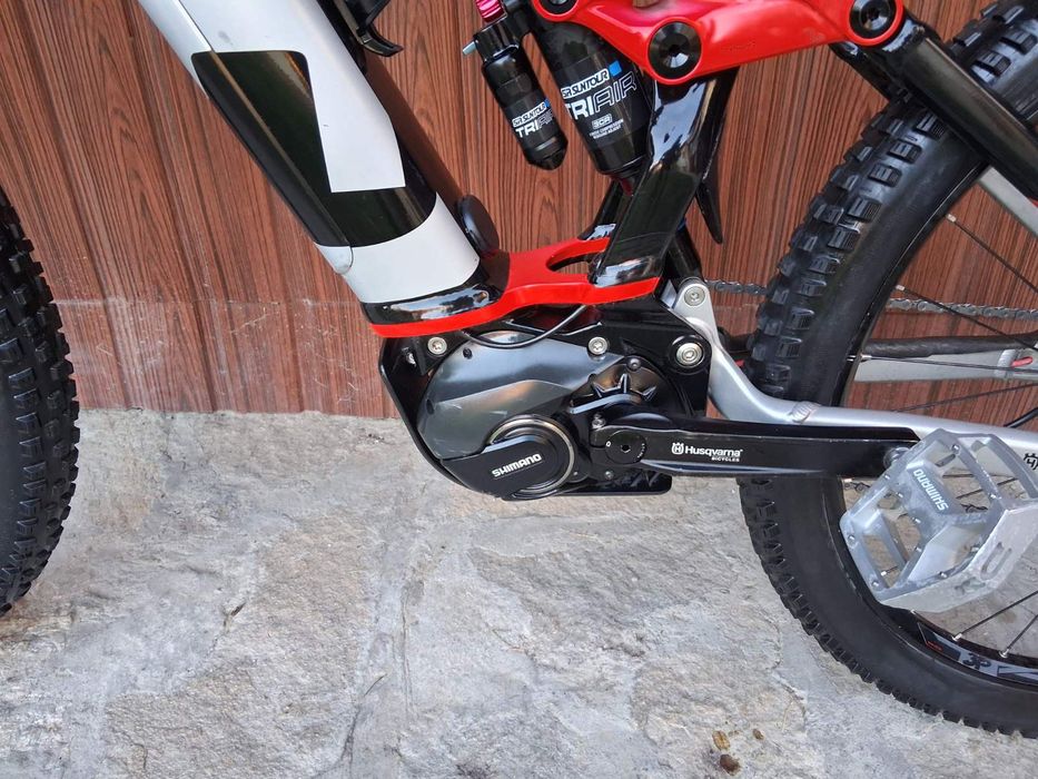 Електрически Планинско МТВ. Husqvarna BICYCLES, 5MCSaiz / М/