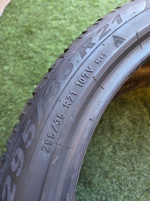 295 35 21 pirelli