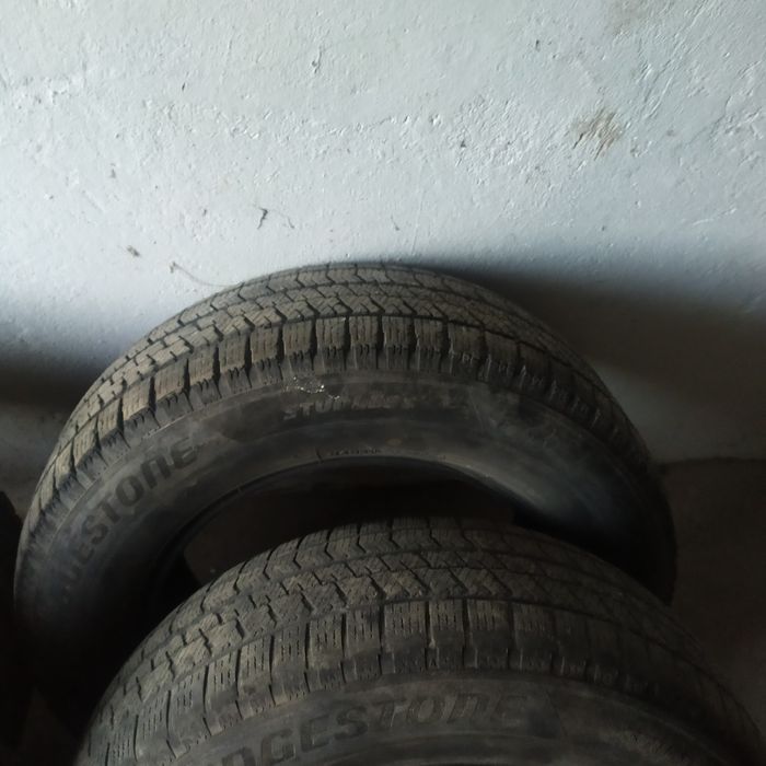 Шины бриджстоун. 215х65х16