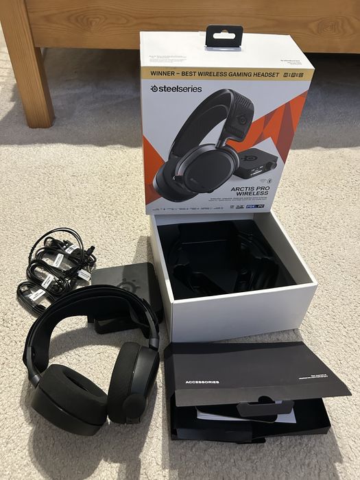 Casti steelseries arctis pro wireless