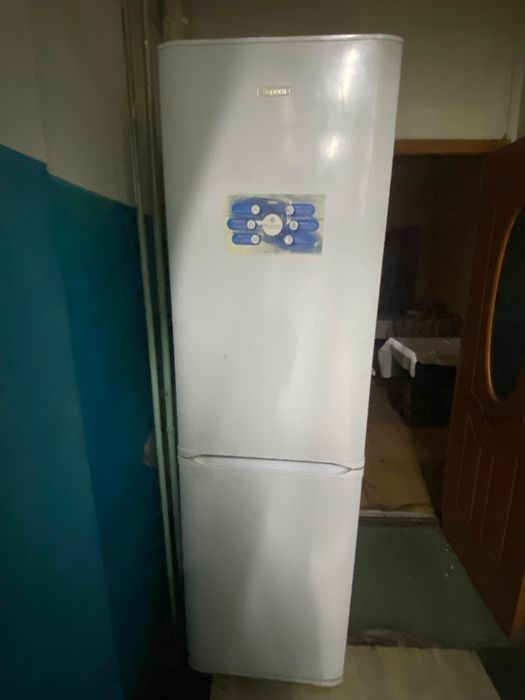 Холодильник бирюса