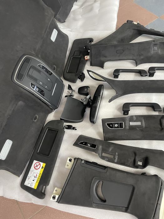 Plafon alcantara negru cu accesorii Audi A8 4h D4 ( 2010-2017)