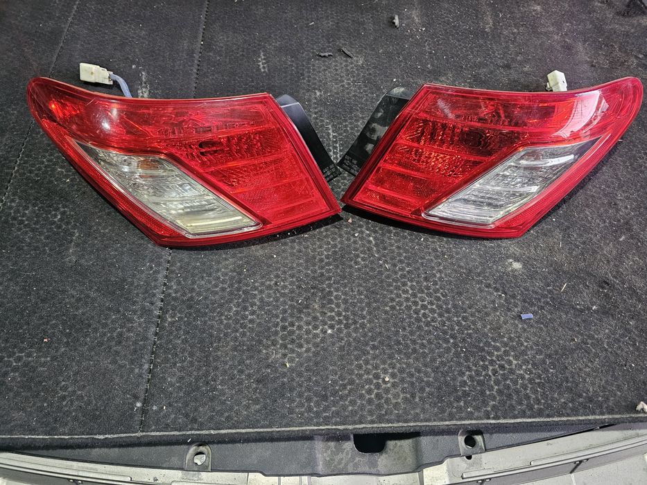 Лексус задний фонарь