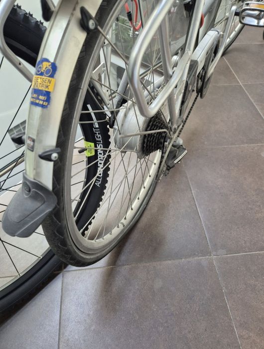 Vând bicicleta electrica Quick