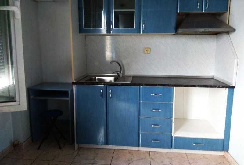 Дава се под наем Едностаен апартамент в София, Люлин 10 - 35 кв.м за 275 € - Снимка #2