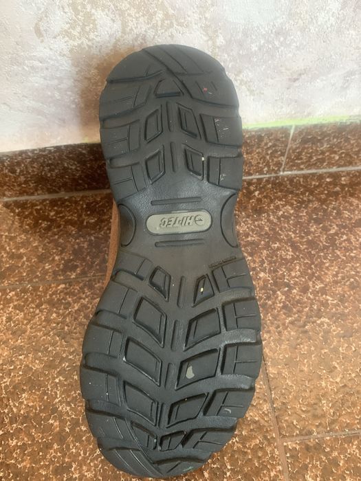 Туристически обувки