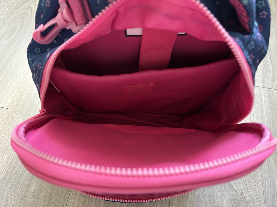 Ghiozdan fete pentru clasele primare