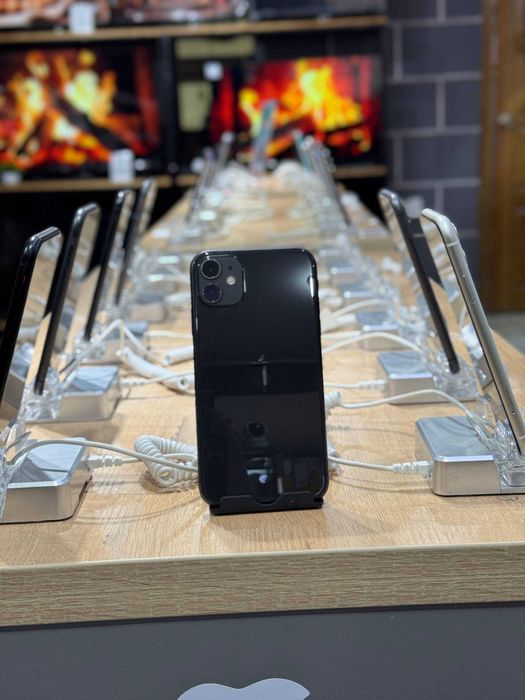 Телефон iPhone 11 128Gb / Айфон 11 128Гб 75%