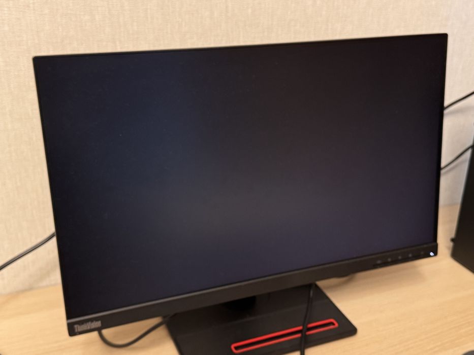 СПЕШНО Нов компьютьр i3-12100 / 8gb / DDR4 / 128GB SSD + LENOVO 24”