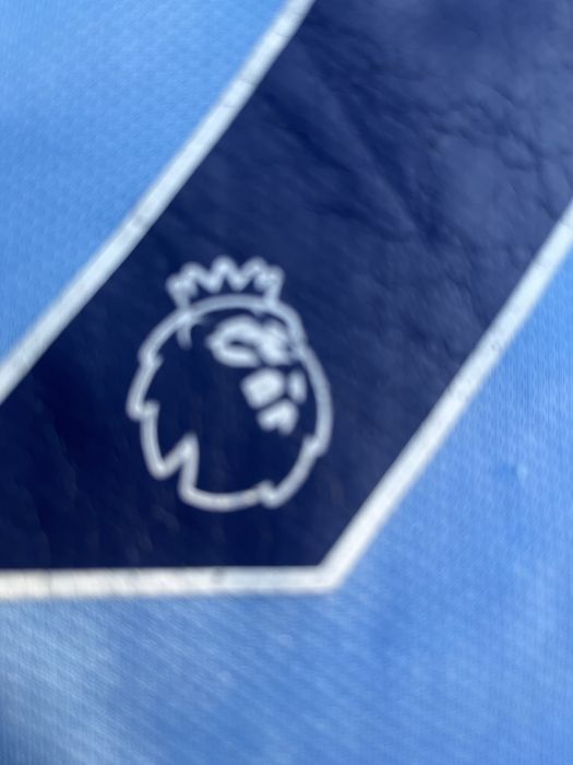 Тениска на Норвежкия нападател на Ман Сити Ерлинг Халанд