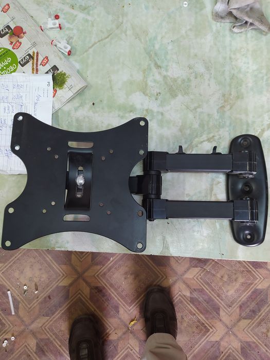 Кронштейн для тв