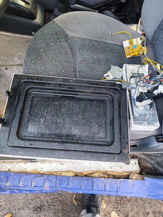 Дверка на микроволновку Панасоник.