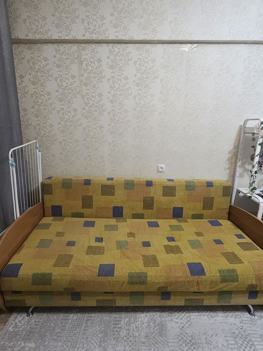 Продам диван б/у