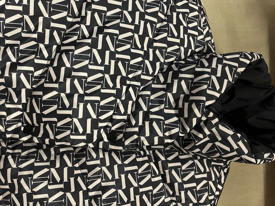 Ново двулицево яке