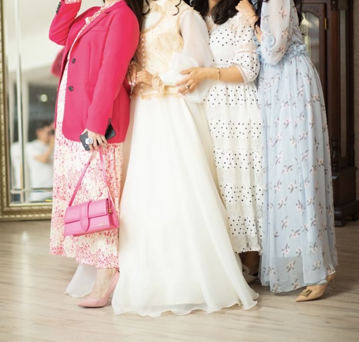 срочно Платья на узату