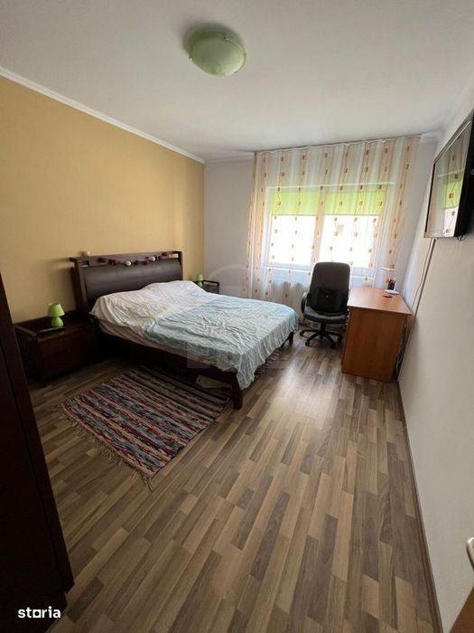 Apartament 2 camere semidecomandat zona Eroilor
