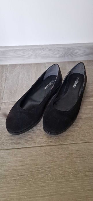 Pantofi din piele intoarsa Candeza NOI marimea 38 (picior ingust)