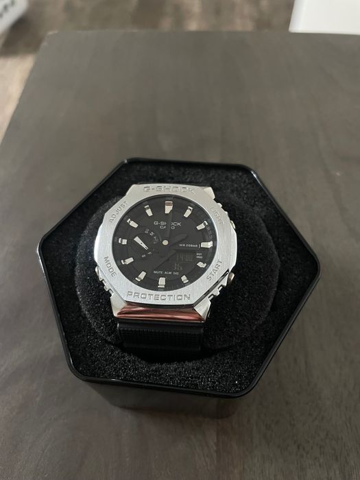Casio G-shock GM-2100