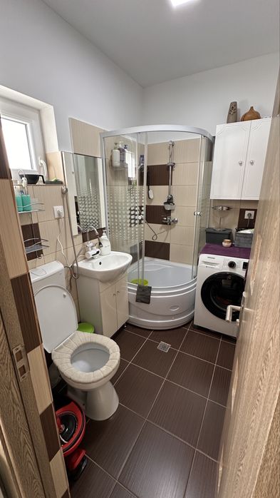 Casa Livezeni  100 mp ,teren 250 mp