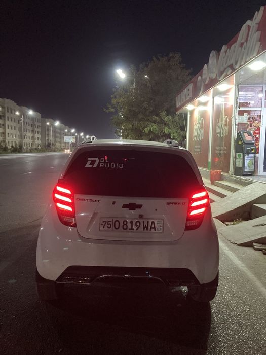 Moshina sotiladi xoladi ideyal