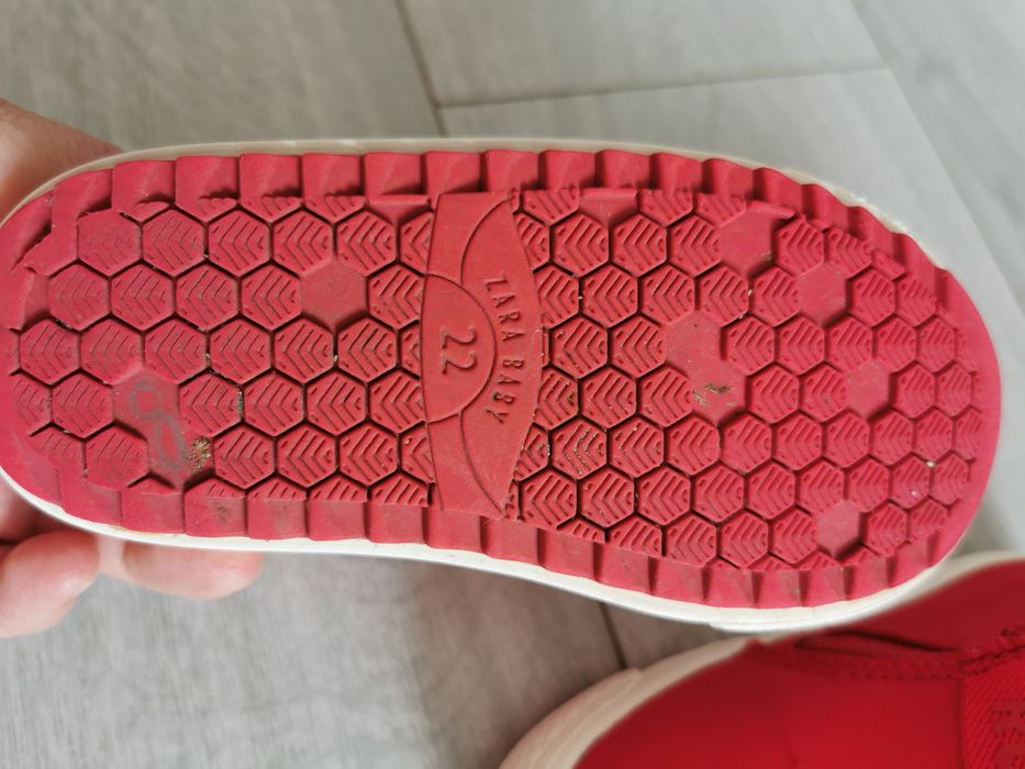 Ghete  Zara, fetițe mărimea 22