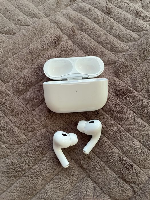 Продам AirPods pro 2