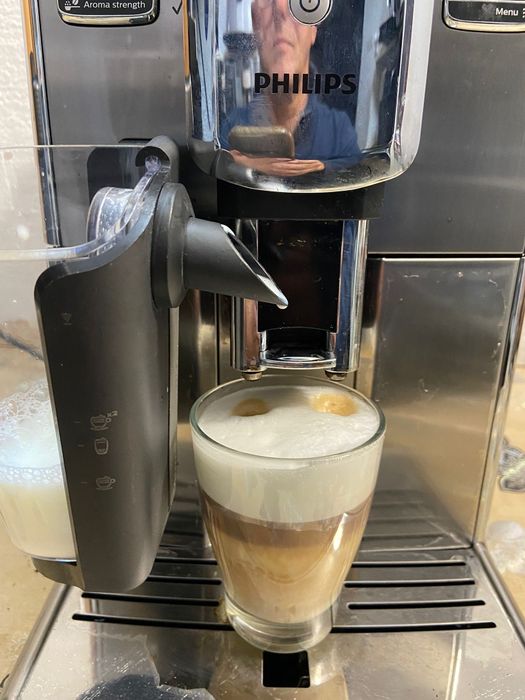 Espresor cafea Philips cu cana de lapte