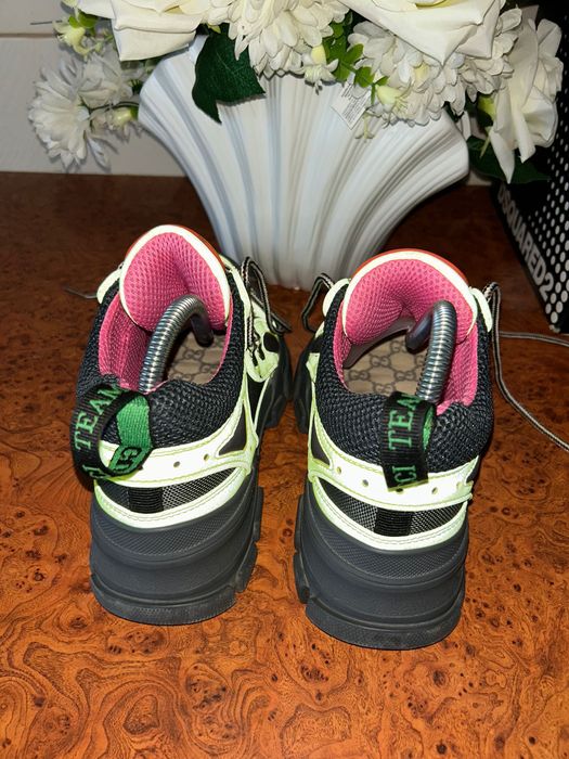 neon yellow Gucci Flashtrek