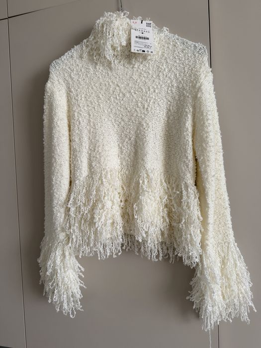 Стеахотна чисто нова блуза Zara