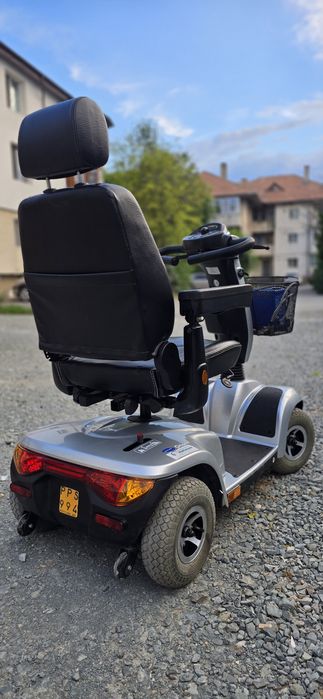 Scuter Carut electric INVANCARE ORION pentru persoane cu dizabilități sau handicap