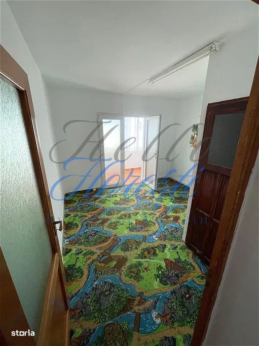 Apartament 3 camere, 64 mp + doua balcoane, zona Observatorului