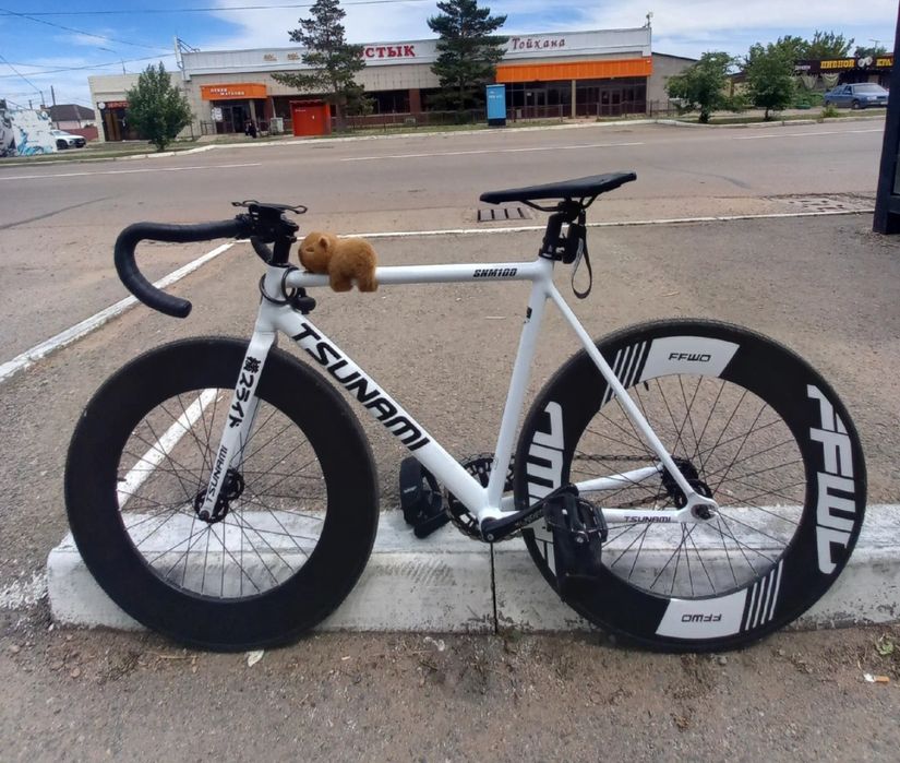 Tsunami snm100,fixed gear