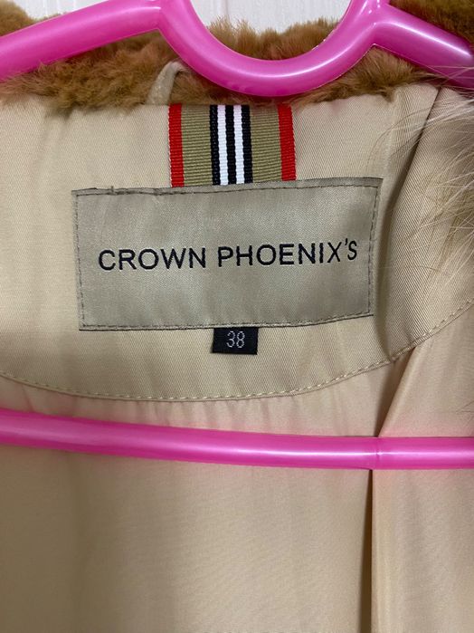 Продам парку.    натуральный мех.