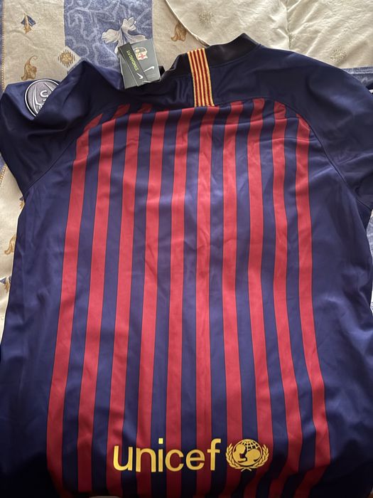Оригинална тениска на Барселона
