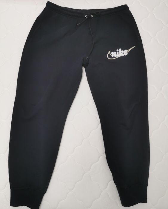 Nike tech fleece XL L