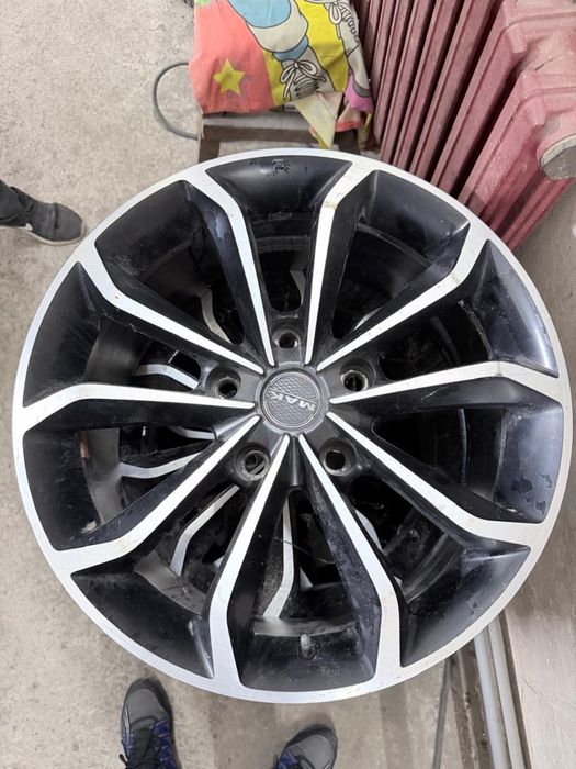 Комлект колесных дисков R20 б/у