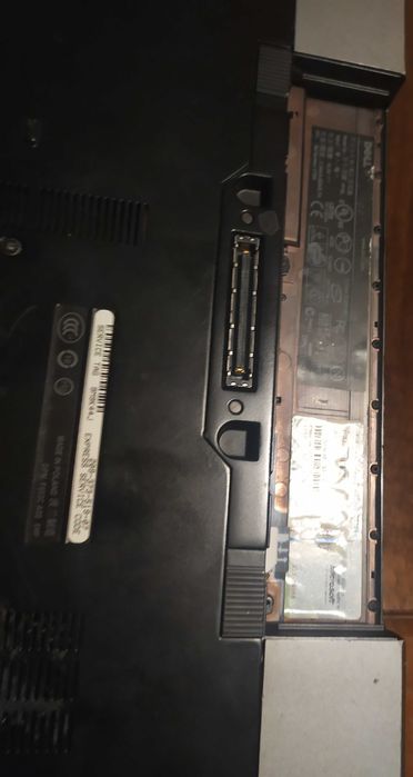 Лаптоп Dell Precision M4400 за части