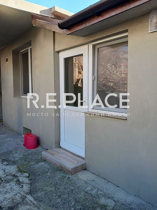 Дава се под наем Двустаен апартамент в Варна, Колхозен пазар - 35 кв.м за 255 € - Снимка #5