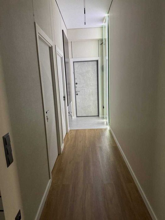 Квартира 102 м² с парковкой, ориентир Вундеркинд