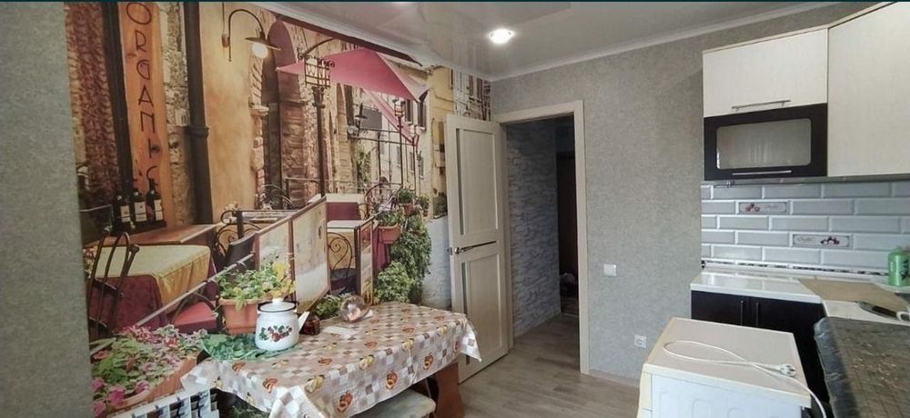 Сдам квартиру 3 комнатную Бензострой