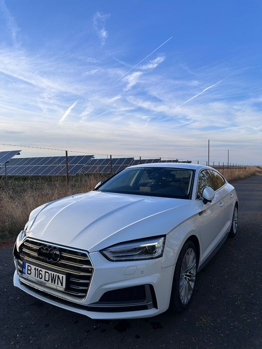 Audi a5 b9 2019 ușor avariat!!